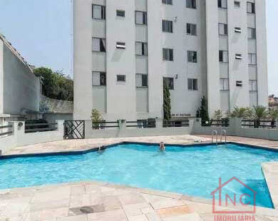 O apartamento está localizado no bairro Cidade Vargas com 65 metros