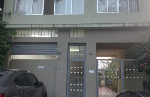 Sobrado- 3 – Dormitórios- 3 Vagas -Vila marari- Residência ou Comercial-* Mobiliado * Zona sul.