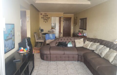 Apartamento- 69- metrôs- 2 Dormitórios-1 Vaga coberta