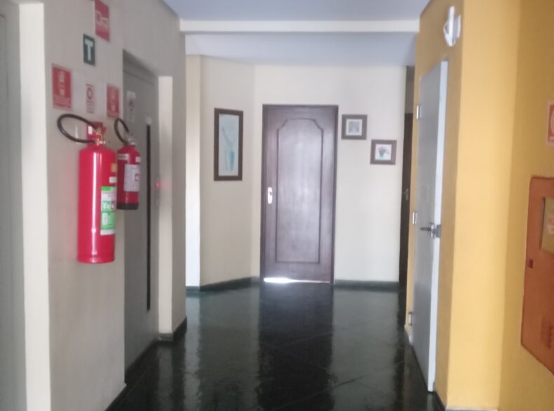 Apartamento- 48 metrôs – 2 Dormitórios- 1 Vaga.